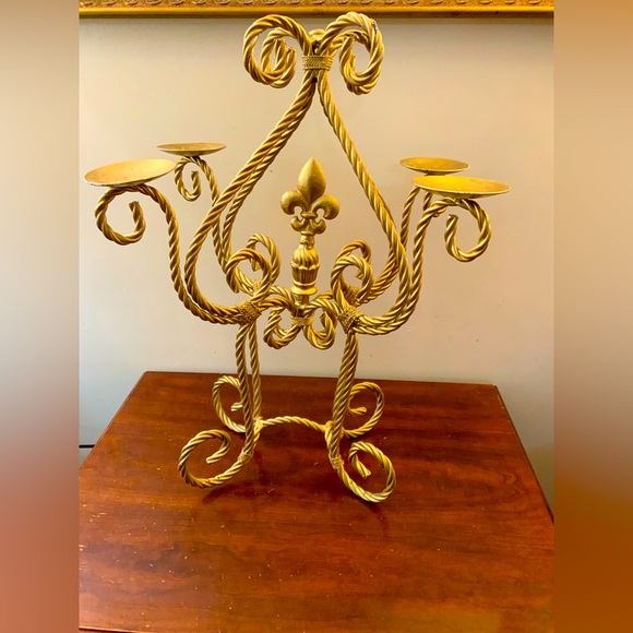 CANDELABRA